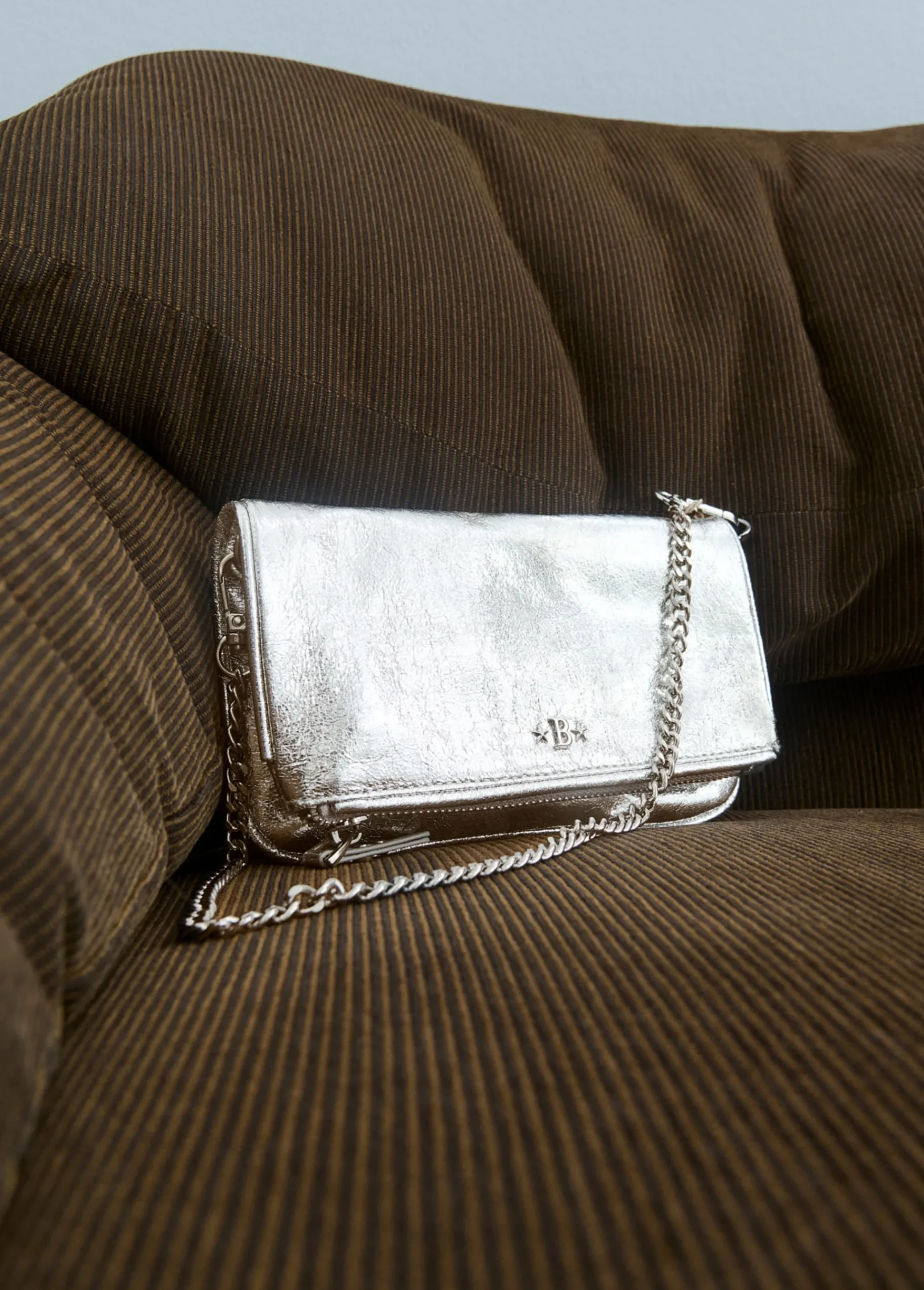 Brownie Bolsos*Bolso solapa mini laminado Plata